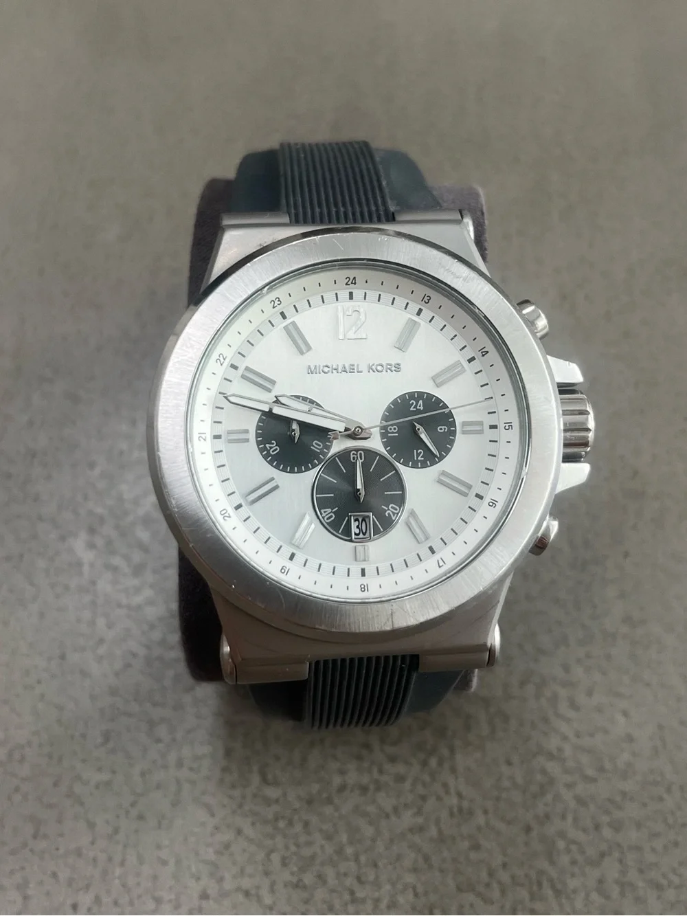 Michael Kors Steel Dylan Chron Gray Silicone strap